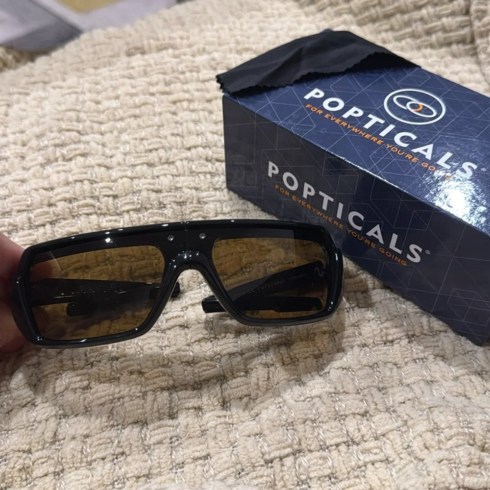 Black frame Brown mirror Foldable popticals Sunglasses